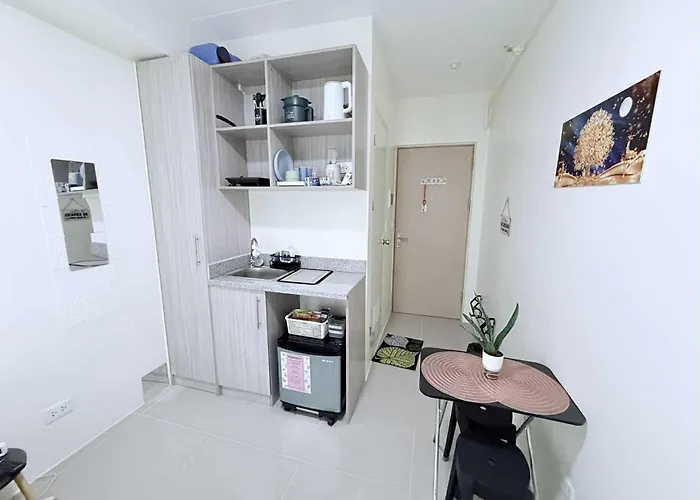 Cozy Place To * Manila